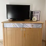Paisible A La Plage, Piscine Et Tennis