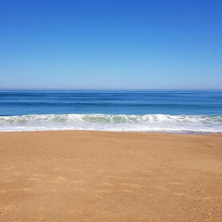 Paisible A La Plage, Piscine Et Tennis Holiday home *