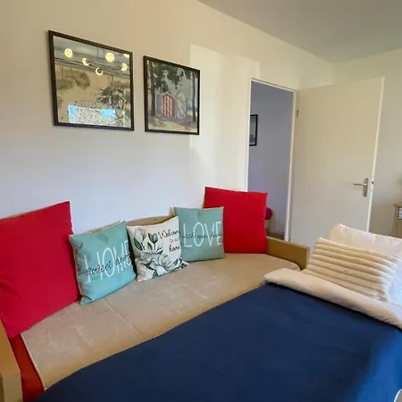 Holiday home Paisible A La Plage, Piscine Et Tennis *